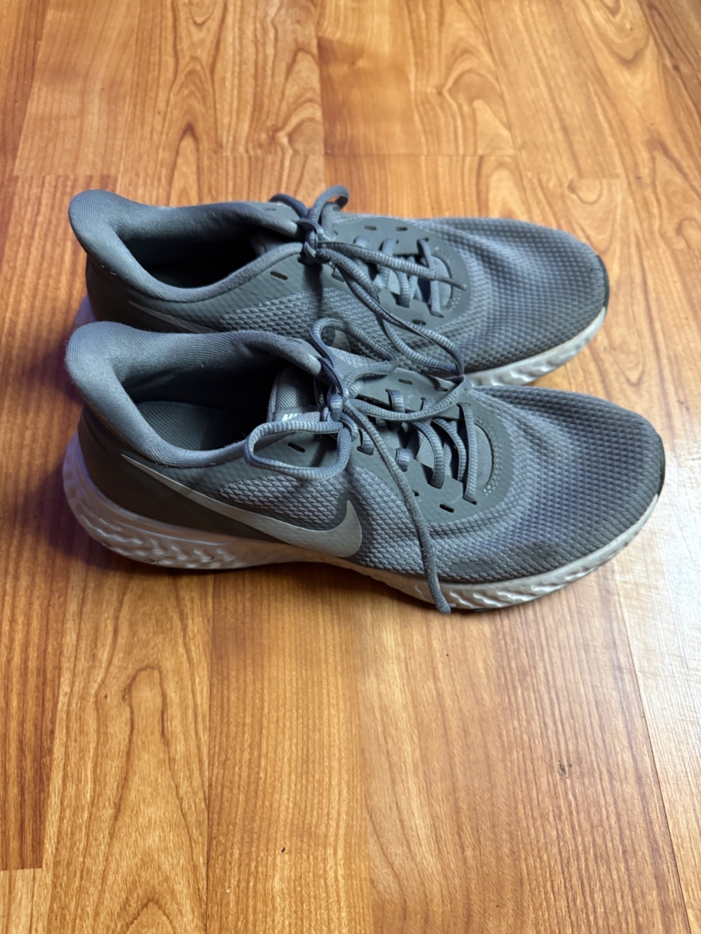Nike Men’s Athletic Running Shoes - Gray